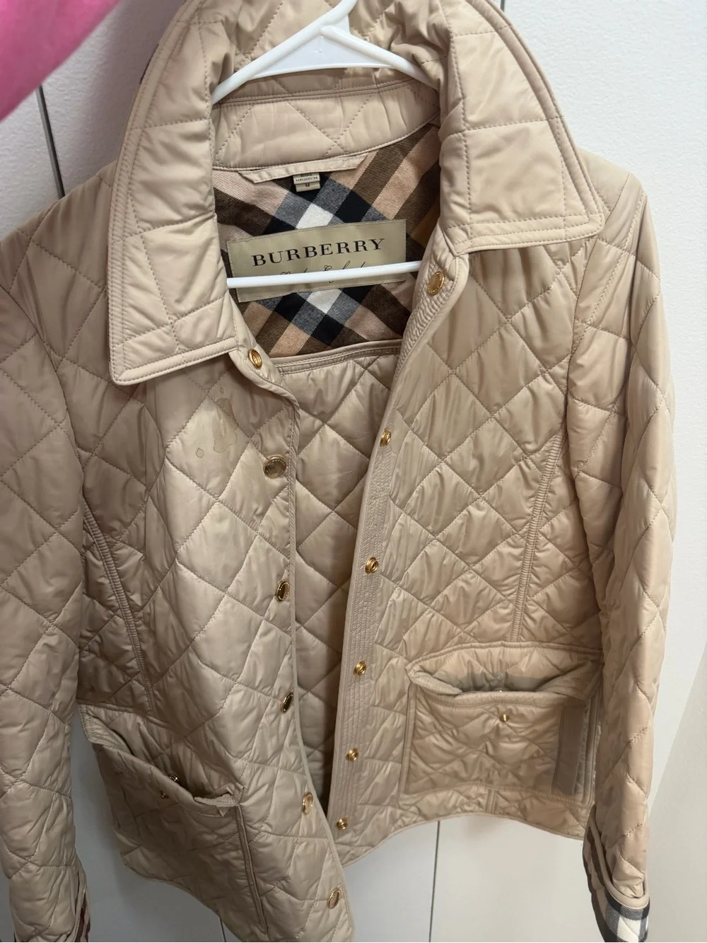 Like New Burberry Beige Quilted Jacket Originally $1097 - Picture 8 of 8